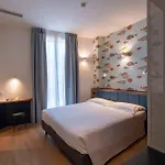 Hotel Italia E Lido 3*