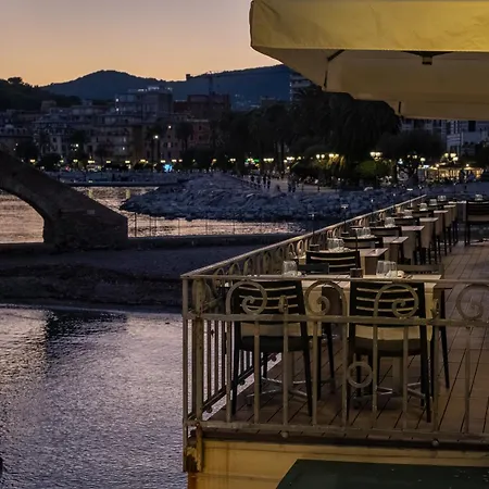 Italia E Lido