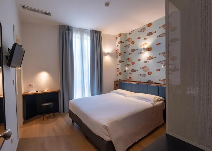 Otel Italia E Lido 3*